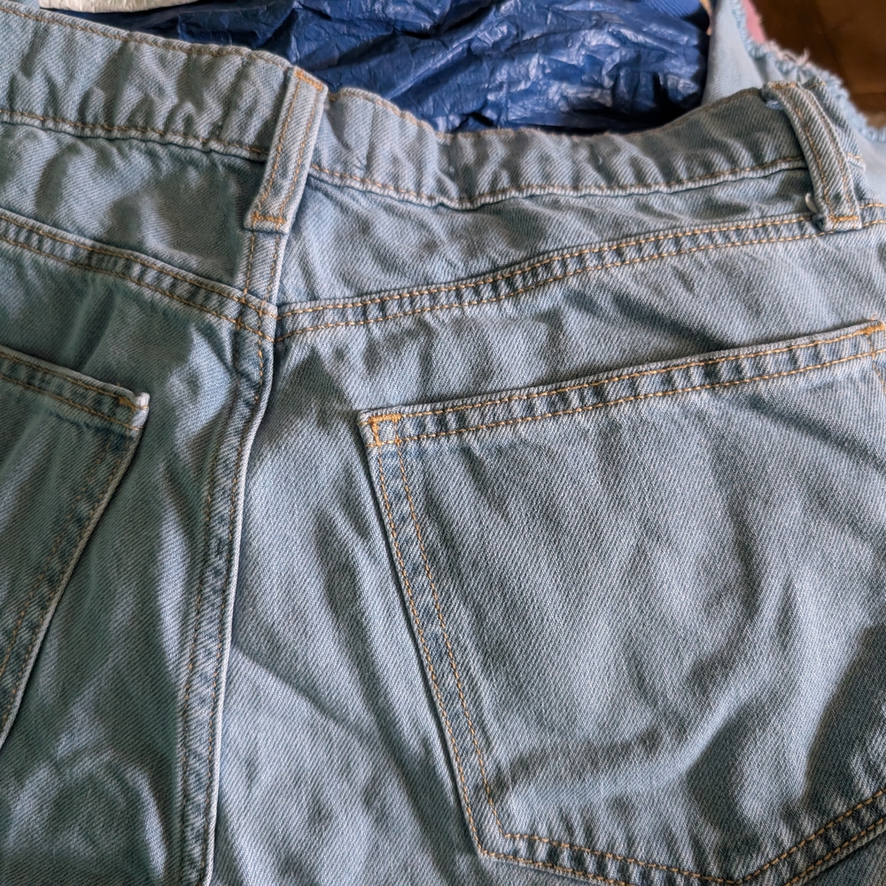 Universal Thread Light Blue Denim Pants - Picture 11 of 13